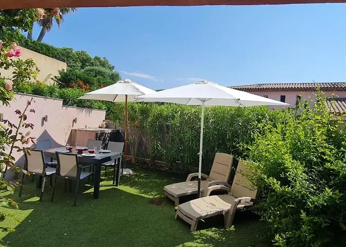 펜션 Very Bright With Garden And Terrace 생트막시메