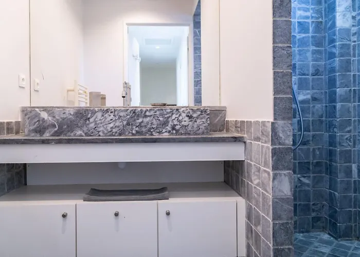 Very Bright With Garden And Terrace 펜션