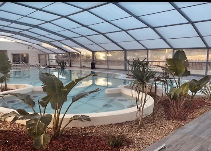 Very Bright With Garden And Terrace *