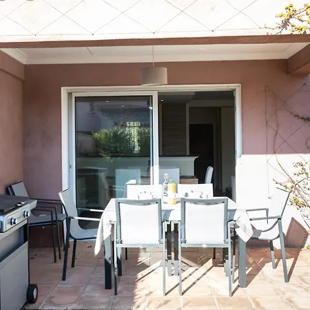 Very Bright With Garden And Terrace